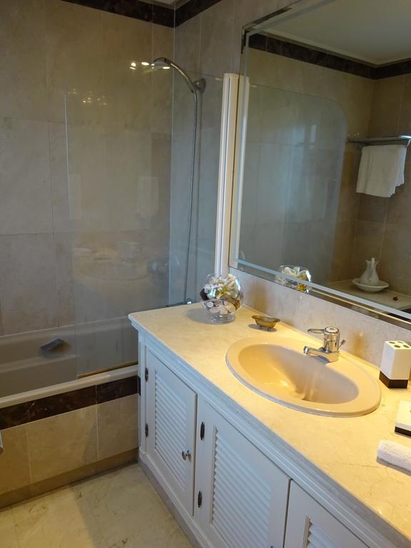 Dominion Apartment Estepona